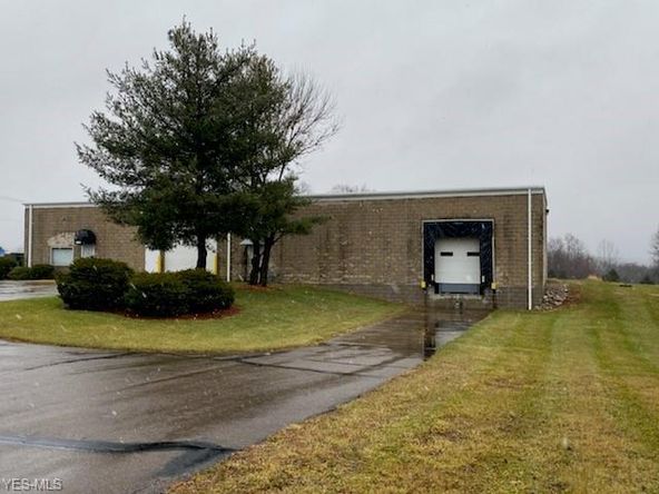 1200 S Point Dr, Zanesville, OH 43701
